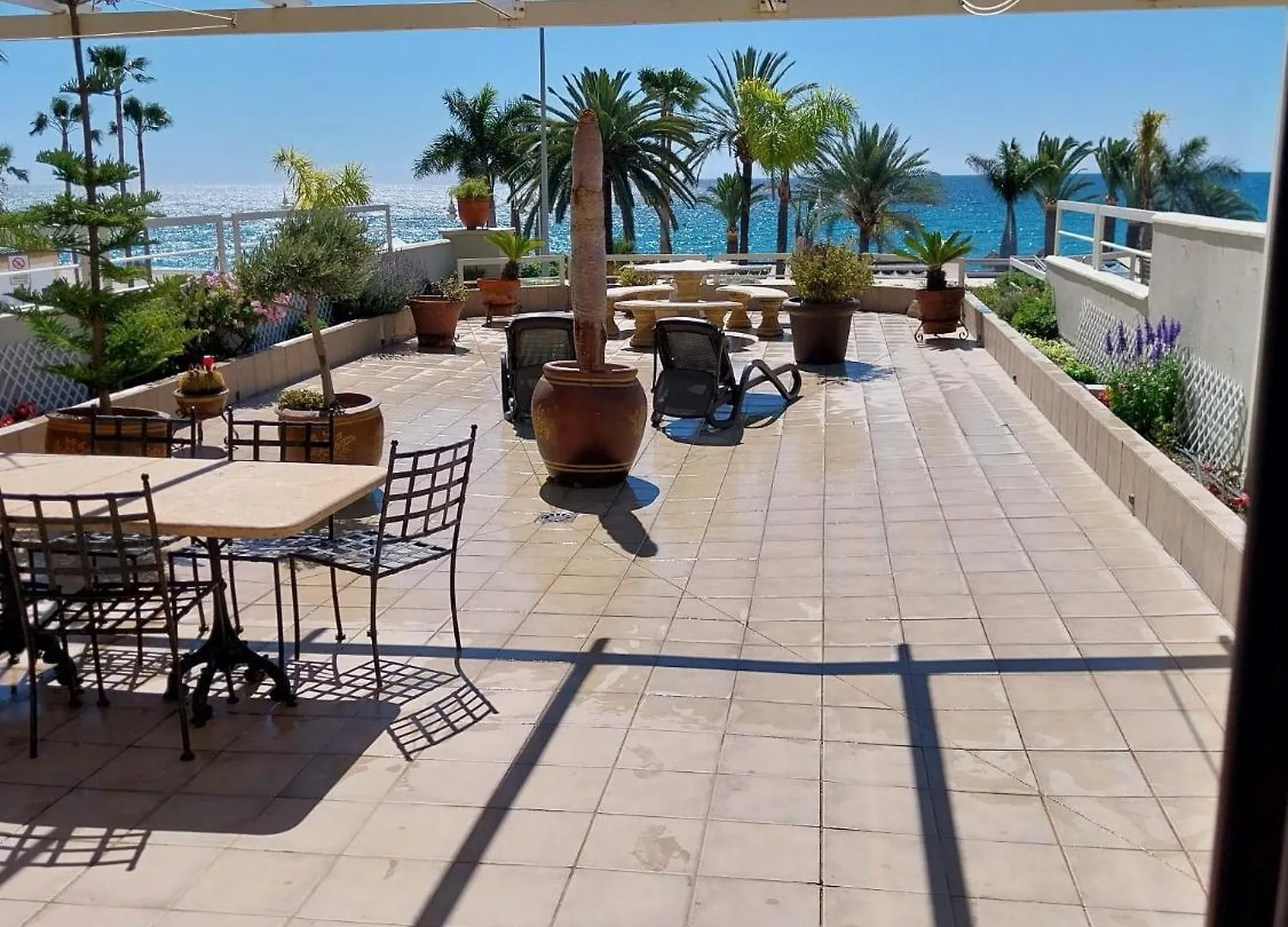 Apartment Home4Holidays Nerja